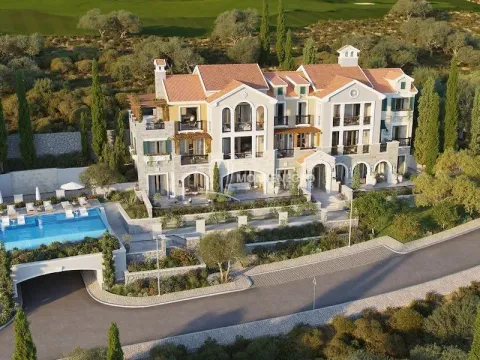 Prodaja, trosoban stan, 132m², Luštica Bay, Tivat - image 9