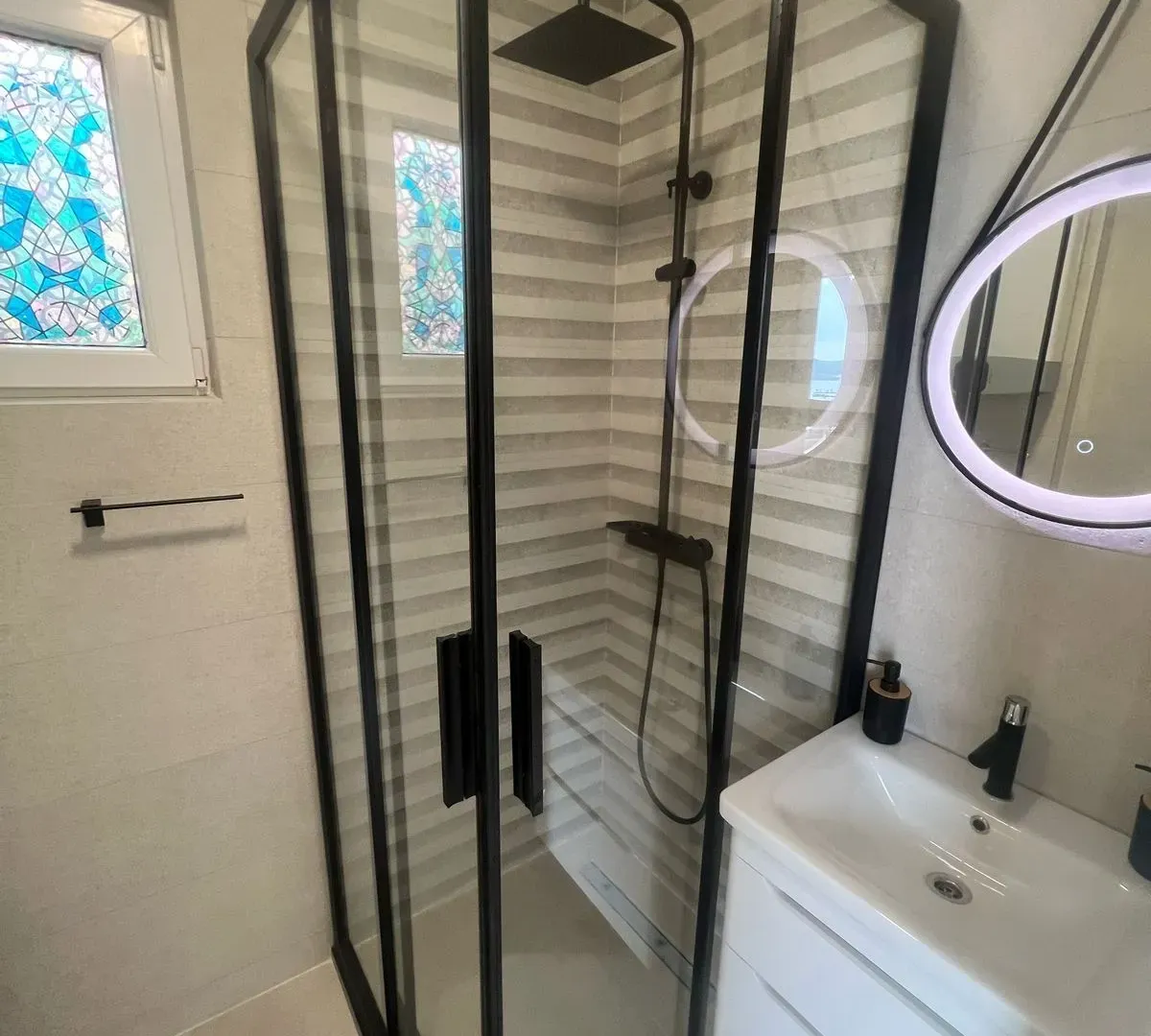 Prodaja, jednosoban stan, 43m², Donja Lastva, Tivat