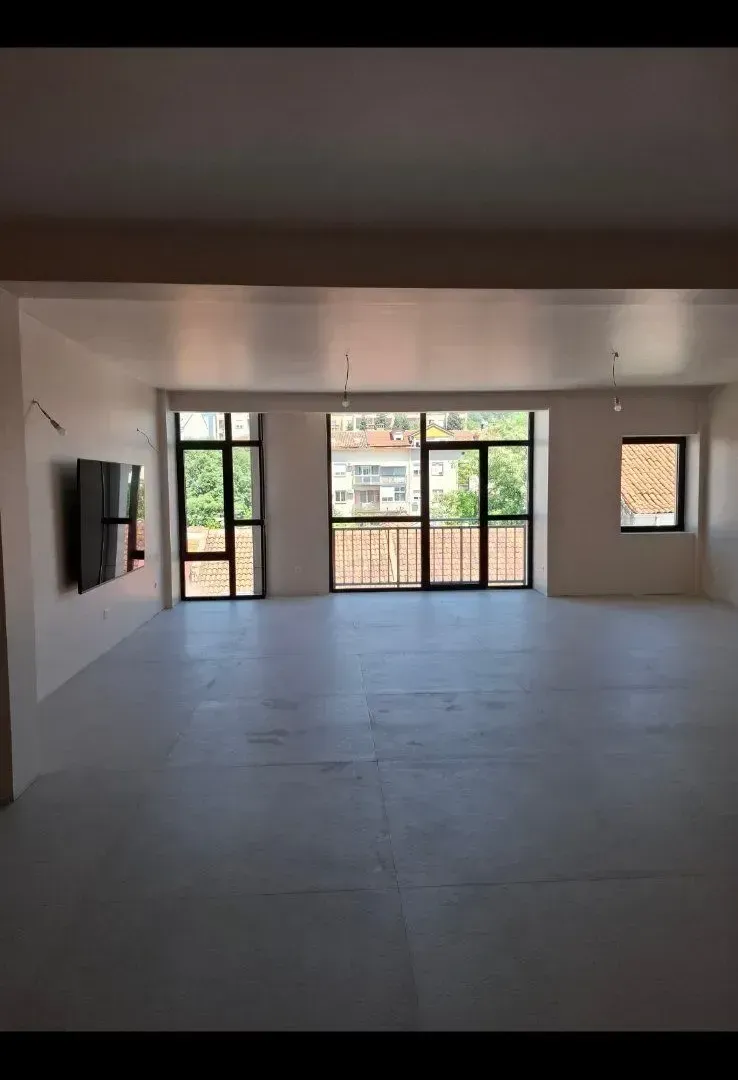 Sale, two bedroom apartment, 127m², Centar, Podgorica