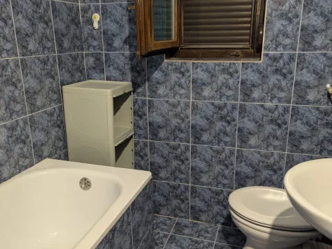 Rent, three bedroom apartment, 120m², Zabjelo, Podgorica - image 11