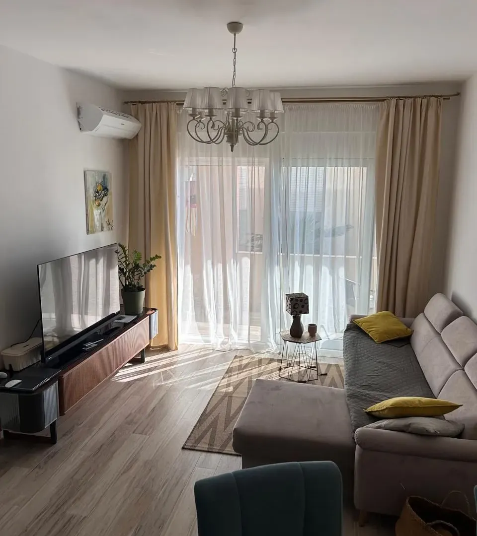 Sale, two bedroom apartment, 83m², Dobre Vode, Bar