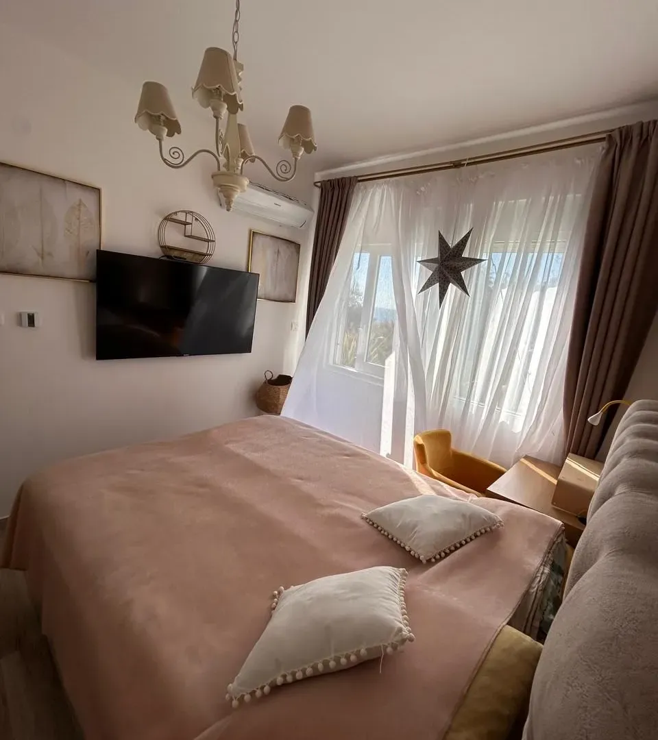 Sale, two bedroom apartment, 83m², Dobre Vode, Bar