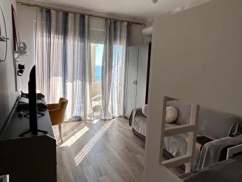 Prodaja, dvosoban stan, 83m², Dobre Vode, Bar - image 3