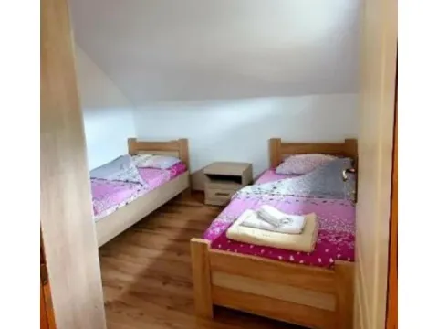 Sale, house, 99m², Borje, Žabljak - image 11