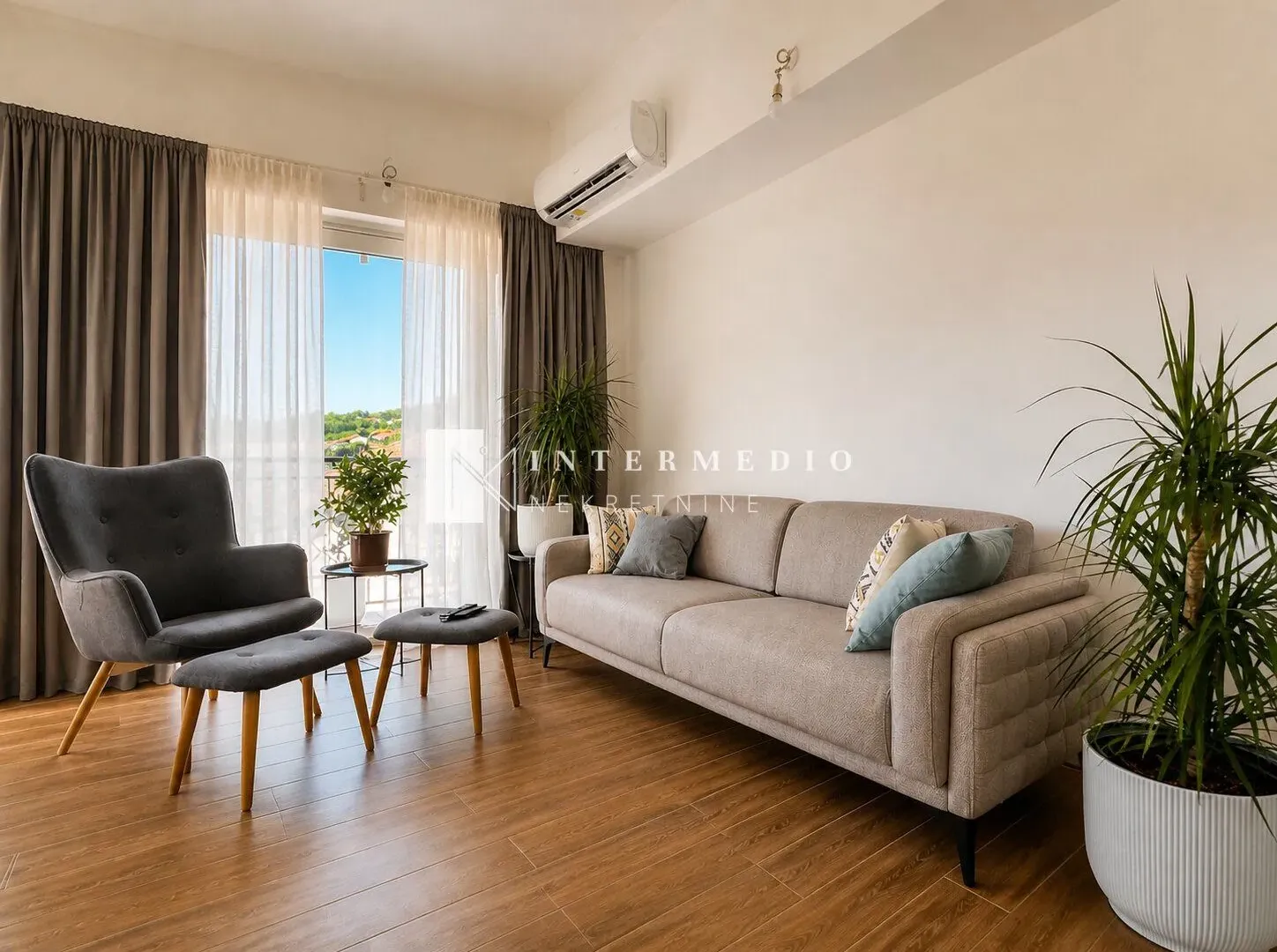 Prodaja, trosoban stan, 107m², Đenovići, Herceg Novi