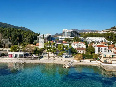 Prodaja, jednosoban stan, 42m², Igalo, Herceg Novi - image 9