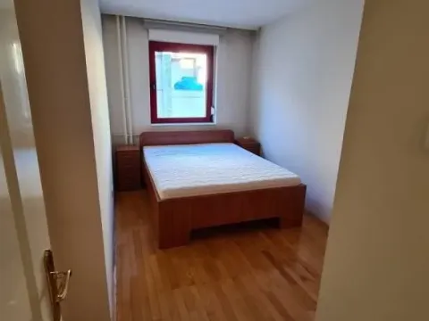 Izdavanje, dvosoban stan, 63m², Zemun Centar, Zemun Sve Podlokacije - image 7