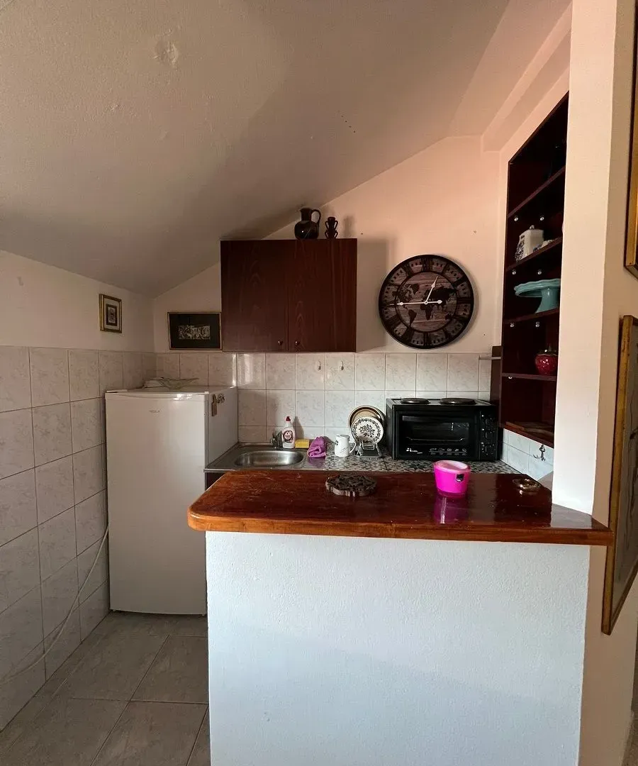 Izdavanje, dvosoban stan, 47m², Medaković Sve Podlokacije, Beograd