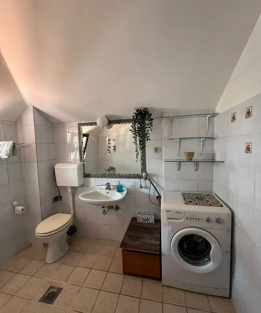Izdavanje, dvosoban stan, 47m², Medaković Sve Podlokacije, Beograd