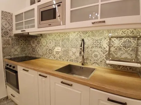 Izdavanje, dvosoban stan, 50m², Stari Grad, Beograd - image 8