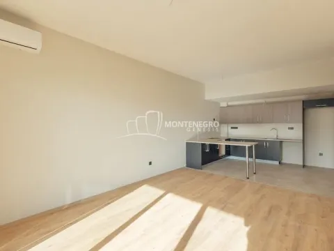 Prodaja, jednosoban stan, 70m², Centar, Herceg Novi - image 8