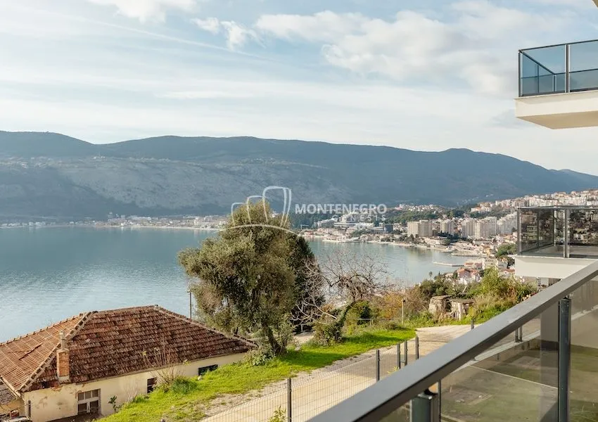 Prodaja, jednosoban stan, 70m², Centar, Herceg Novi