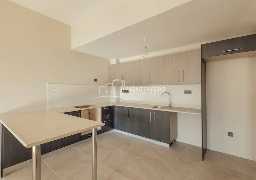 Prodaja, jednosoban stan, 70m², Centar, Herceg Novi