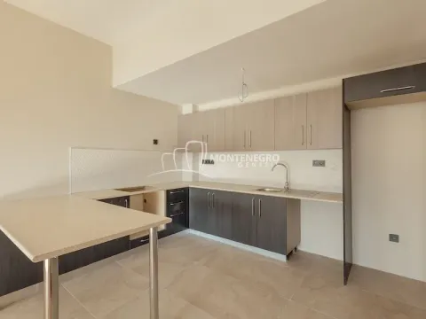 Prodaja, jednosoban stan, 70m², Centar, Herceg Novi - image 6