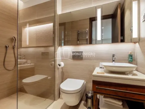 Prodaja, dvosoban stan, 98m², Centar, Herceg Novi - image 13