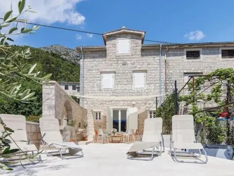 Prodaja, kuća, 146m², Perast, Kotor - image 2