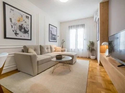 Sale, one bedroom apartment, 42m², Bečići, Budva - image 6
