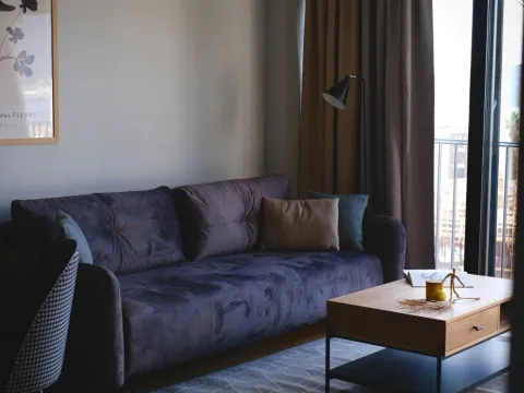 Rent, one bedroom apartment, 42m², Tivat, Crna Gora - image 2