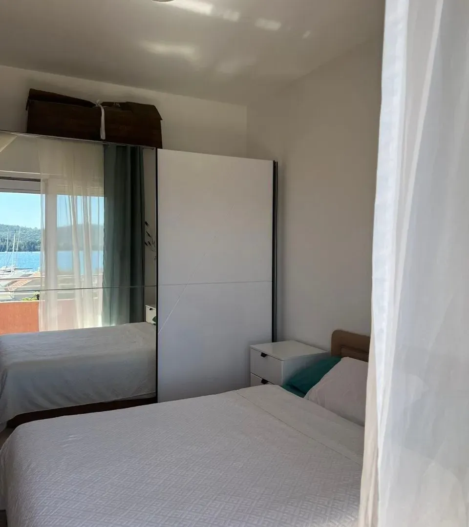 Rent, two bedroom apartment, 106m², Bonići, Tivat