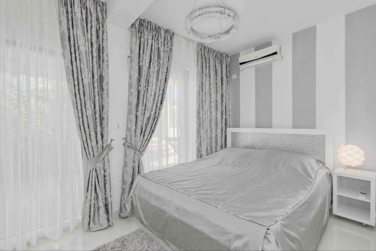 Rent, one bedroom apartment, 55m², Tivat, Crna Gora