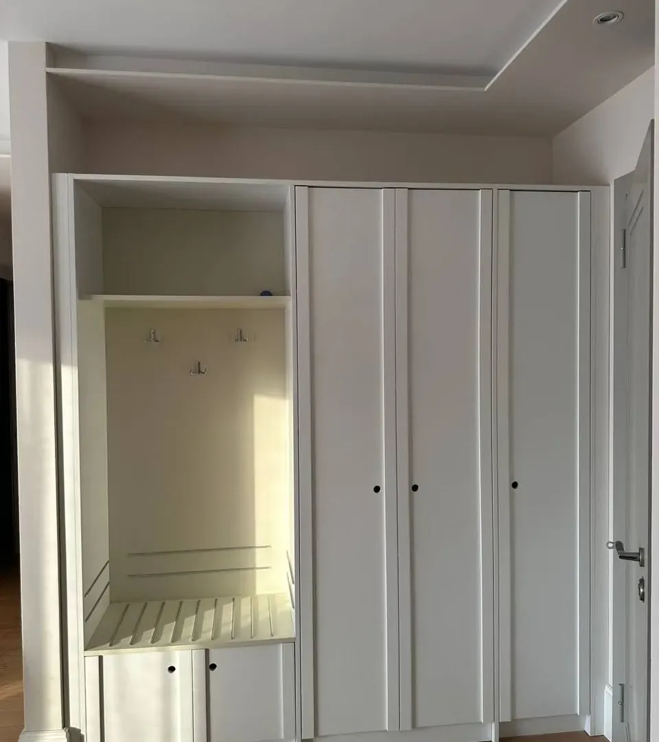 Izdavanje, dvosoban stan, 62m², Bečići, Budva