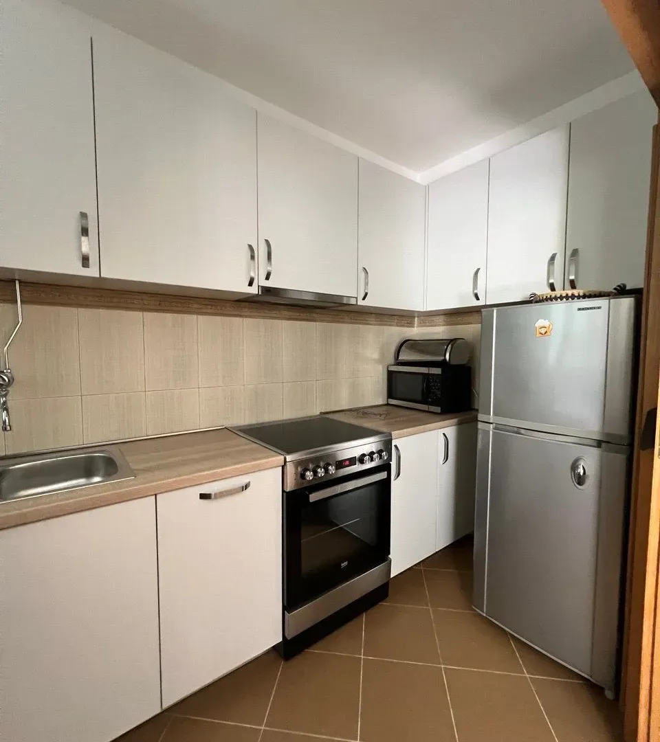 Rent, one bedroom apartment, 50m², Tivat, Crna Gora
