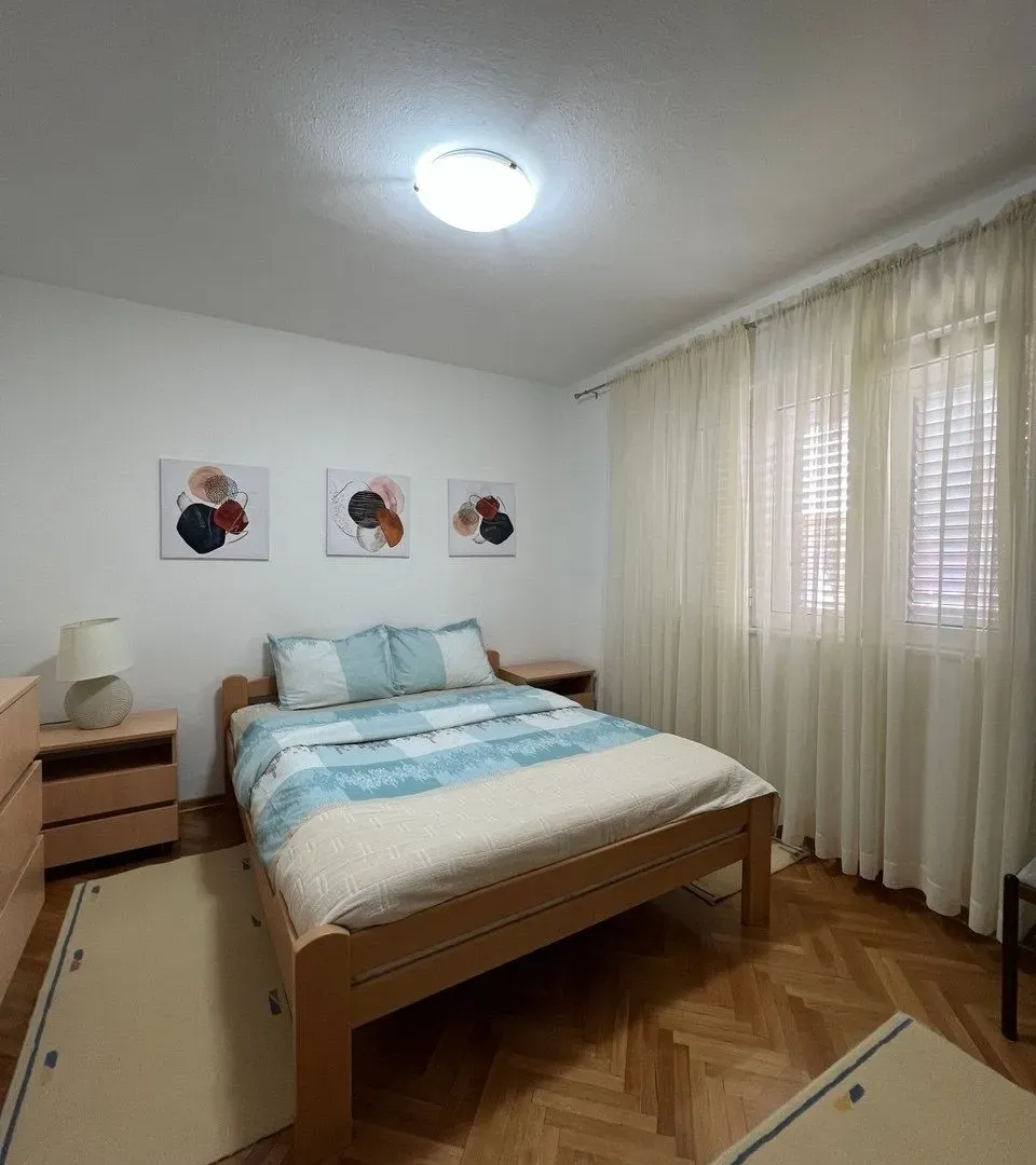 Rent, one bedroom apartment, 50m², Tivat, Crna Gora
