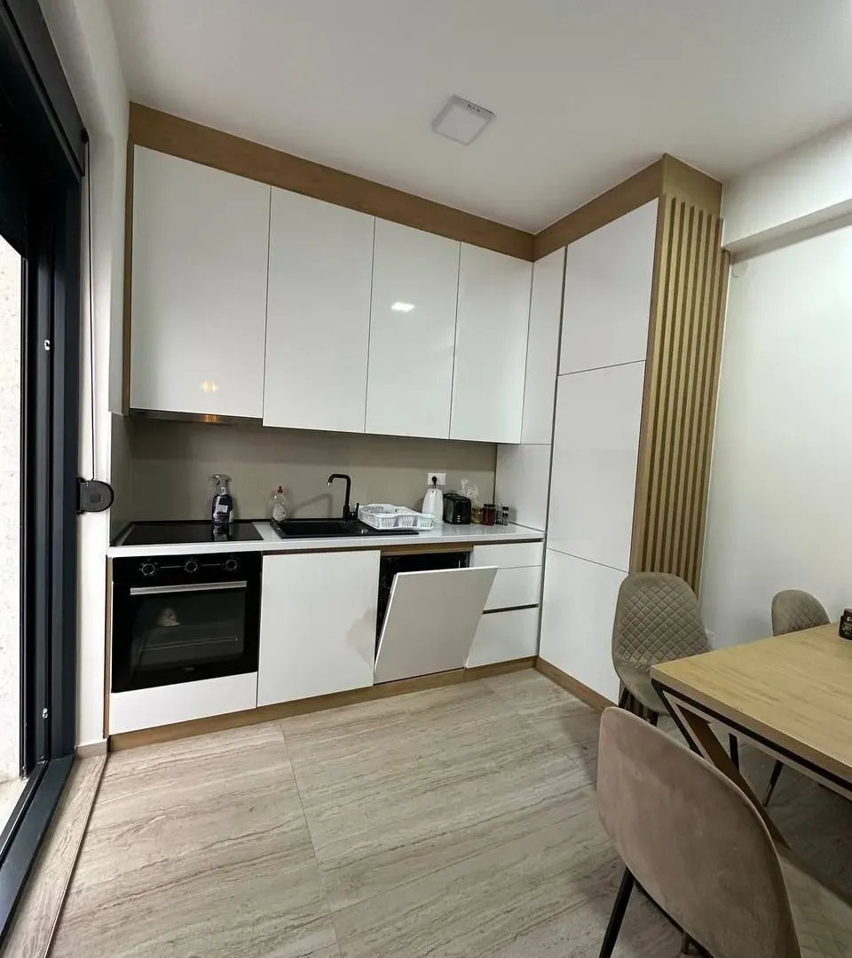 Sale, two bedroom apartment, 61m², Bečići, Budva