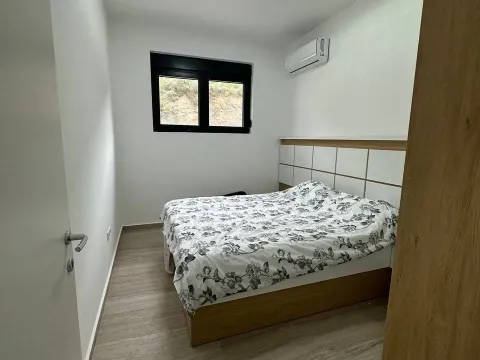 Sale, two bedroom apartment, 61m², Bečići, Budva - image 4