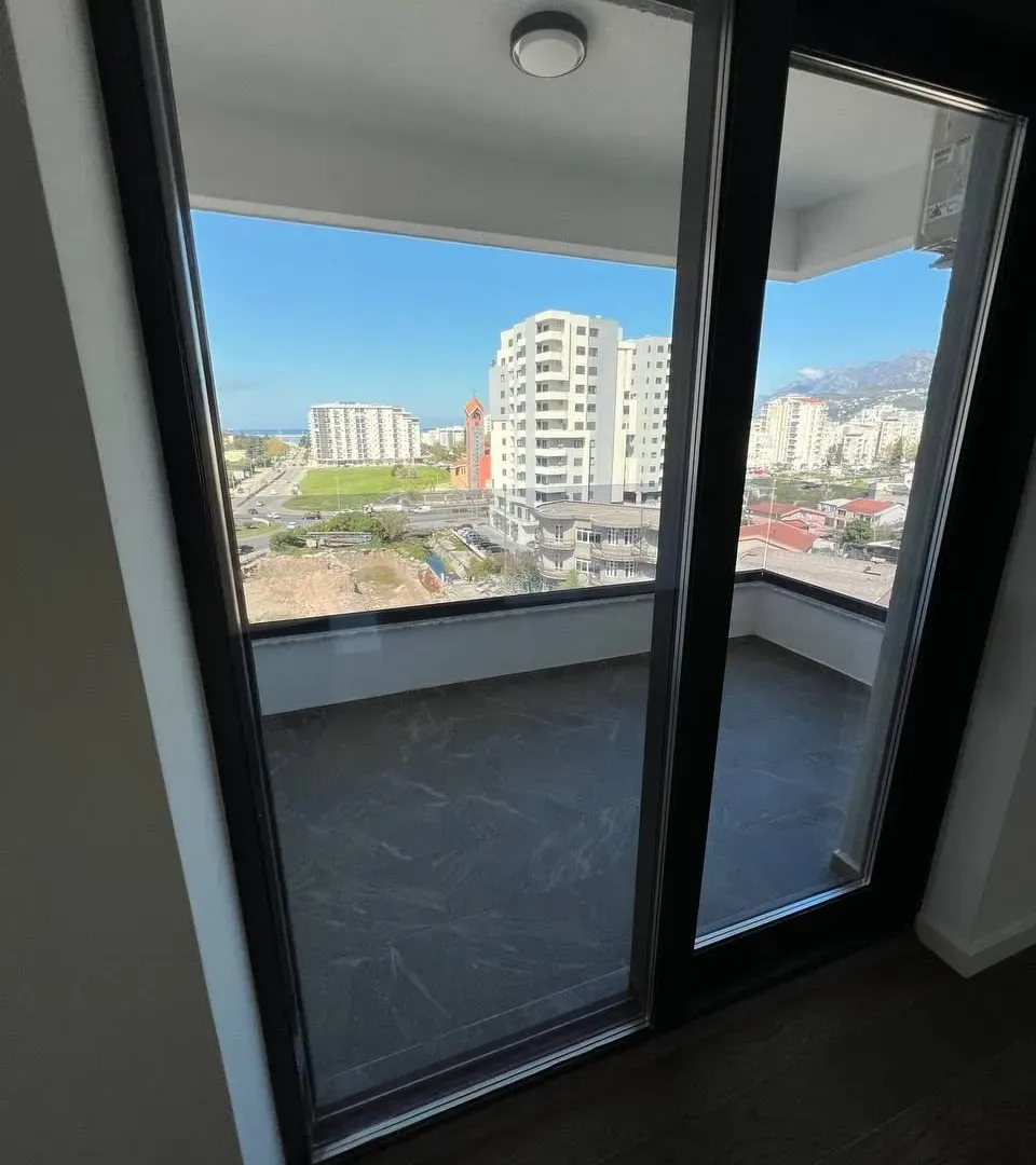 Sale, one bedroom apartment, 45m², Centar, Bar