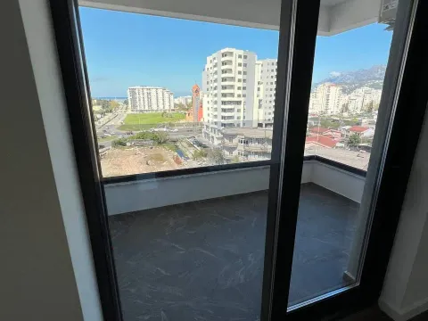 Sale, one bedroom apartment, 45m², Centar, Bar - image 12