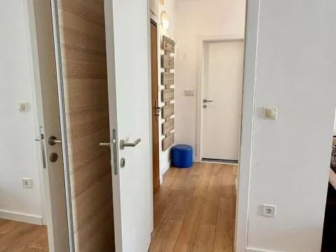Sale, studio apartment, 46m², Bečići, Budva - image 6