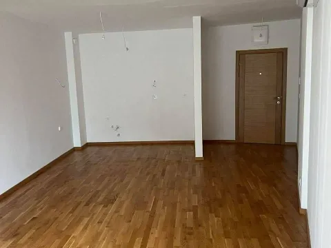 Sale, one bedroom apartment, 62m², Bečići, Budva - image 5