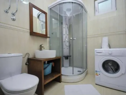 Sale, one bedroom apartment, 64m², Centar, Budva - image 2