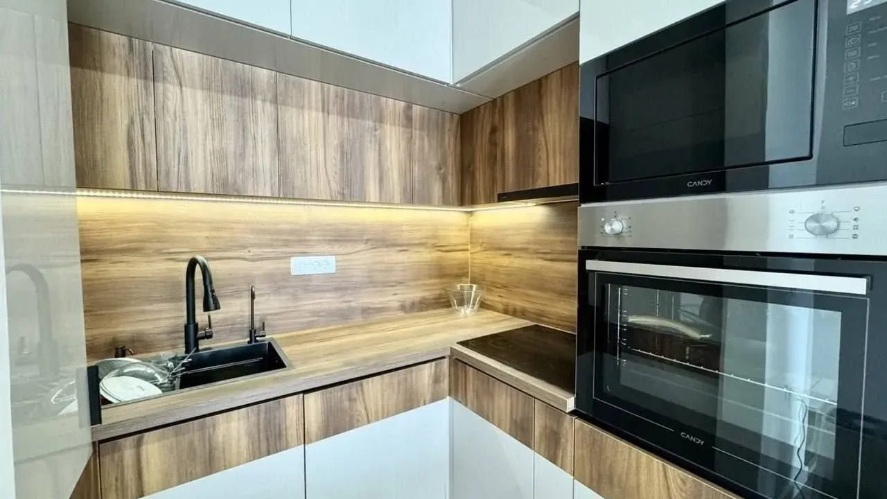 Prodaja, dvosoban stan, 63m², Centar, Budva