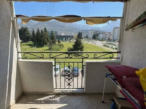 Sale, studio apartment, 39m², Centar, Bar - image 1