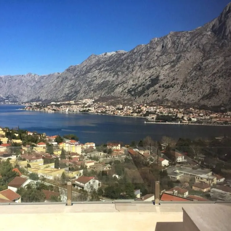 Sale, studio apartment, 33m², Centar, Kotor