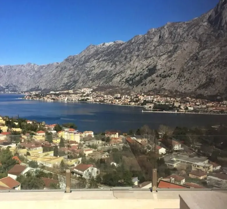 Sale, studio apartment, 33m², Centar, Kotor