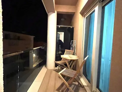 Sale, one bedroom apartment, 44m², Centar, Budva - image 1