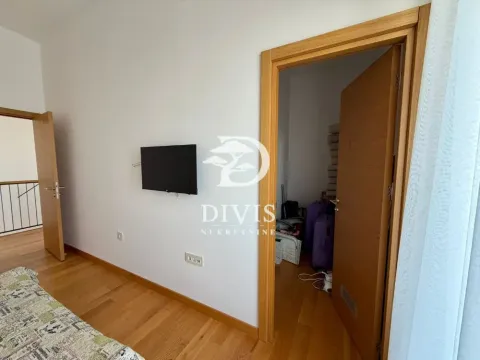 Sale, four bedroom apartment, 115m², Zemun Sve Podlokacije, Beograd - image 9