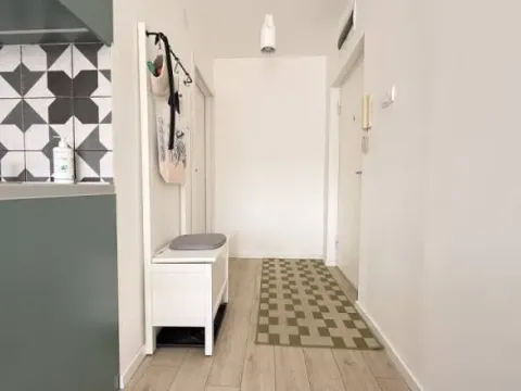 Sale, two bedroom apartment, 31m², Skadarlija, Beograd - image 9