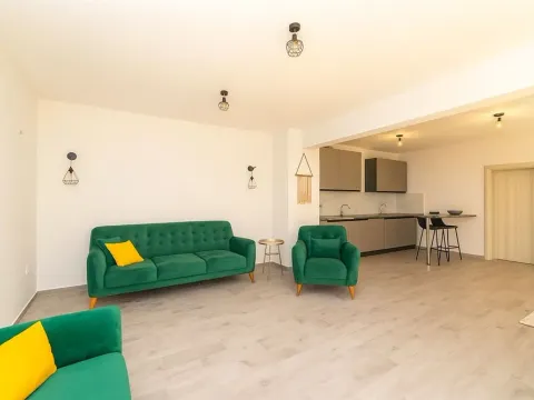 Prodaja, dvosoban stan, 77m², Đenovići, Herceg Novi - image 3
