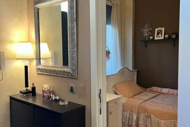 Prodaja, dvosoban stan, 49m², Kosančićev Venac, Beograd