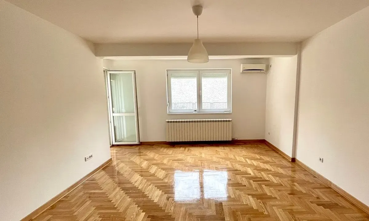 Sale, four bedroom apartment, 72m², Dušanovac, Voždovac Sve Podlokacije