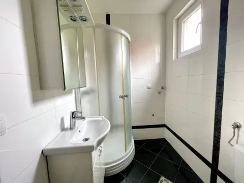 Sale, four bedroom apartment, 72m², Dušanovac, Voždovac Sve Podlokacije - image 4