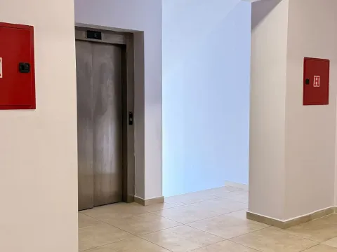 Sale, two bedroom apartment, 111m², Centar, Ulcinj - image 15