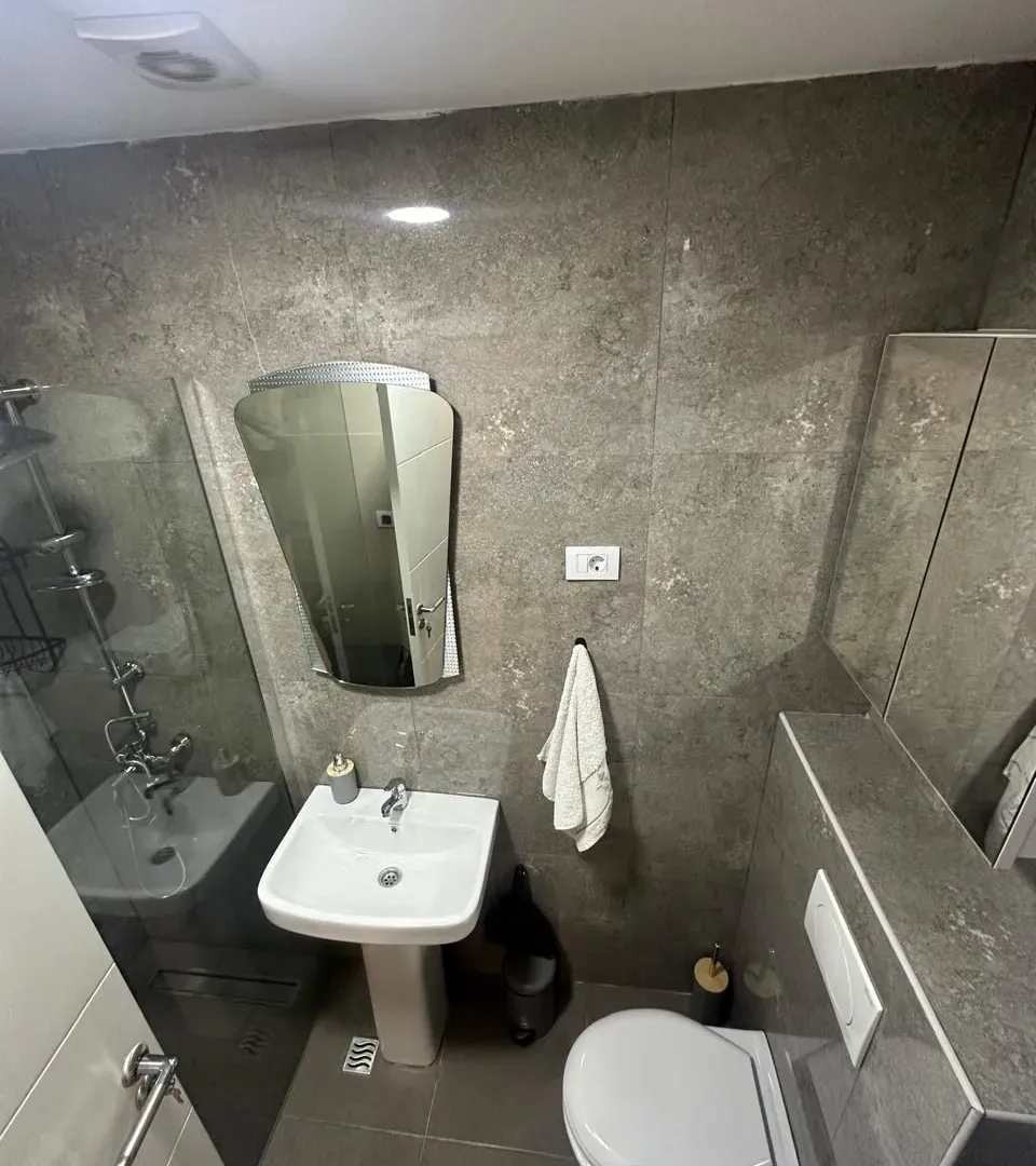 Izdavanje, jednosoban stan, 47m², City Kvart, Podgorica