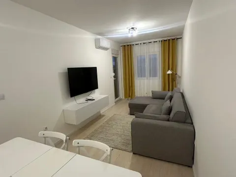 Izdavanje, jednosoban stan, 47m², City Kvart, Podgorica - image 2