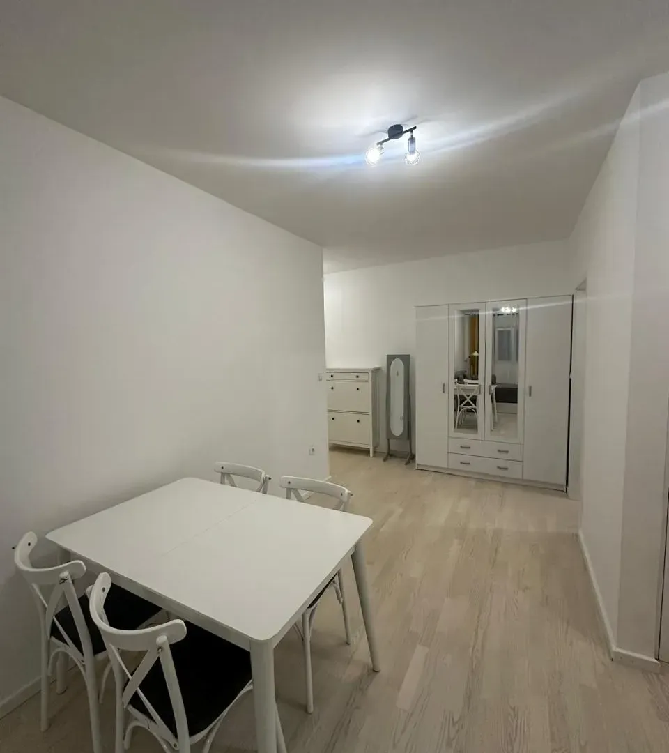 Izdavanje, jednosoban stan, 47m², City Kvart, Podgorica
