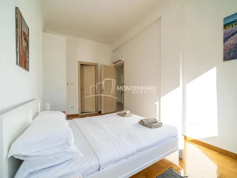 Prodaja, dvosoban stan, 84m², Morinj, Kotor - image 11